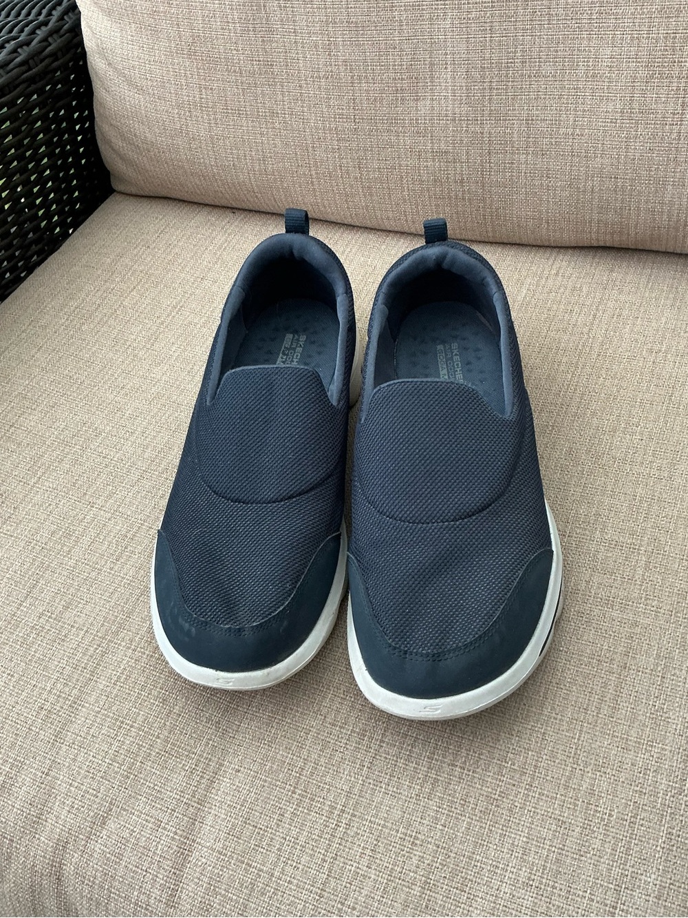 Skechers Go Walk Ultra Go slip ons